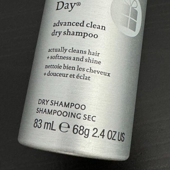 Living Proof Perfect Hair Day Advance Clean Dry Shampoo - Picture 5 of 12